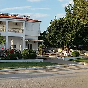 rezervați aici
